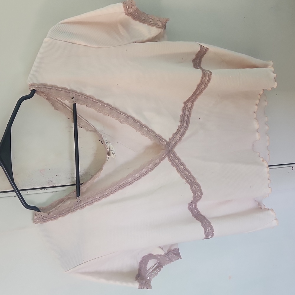Off white v neck top